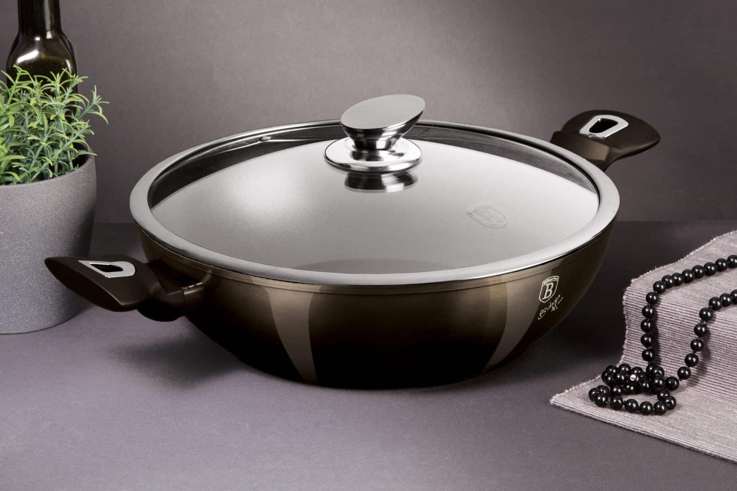 Berlinger Haus Metallic Line Shiny Black Edition Wok, jossa kansi, 30 cm