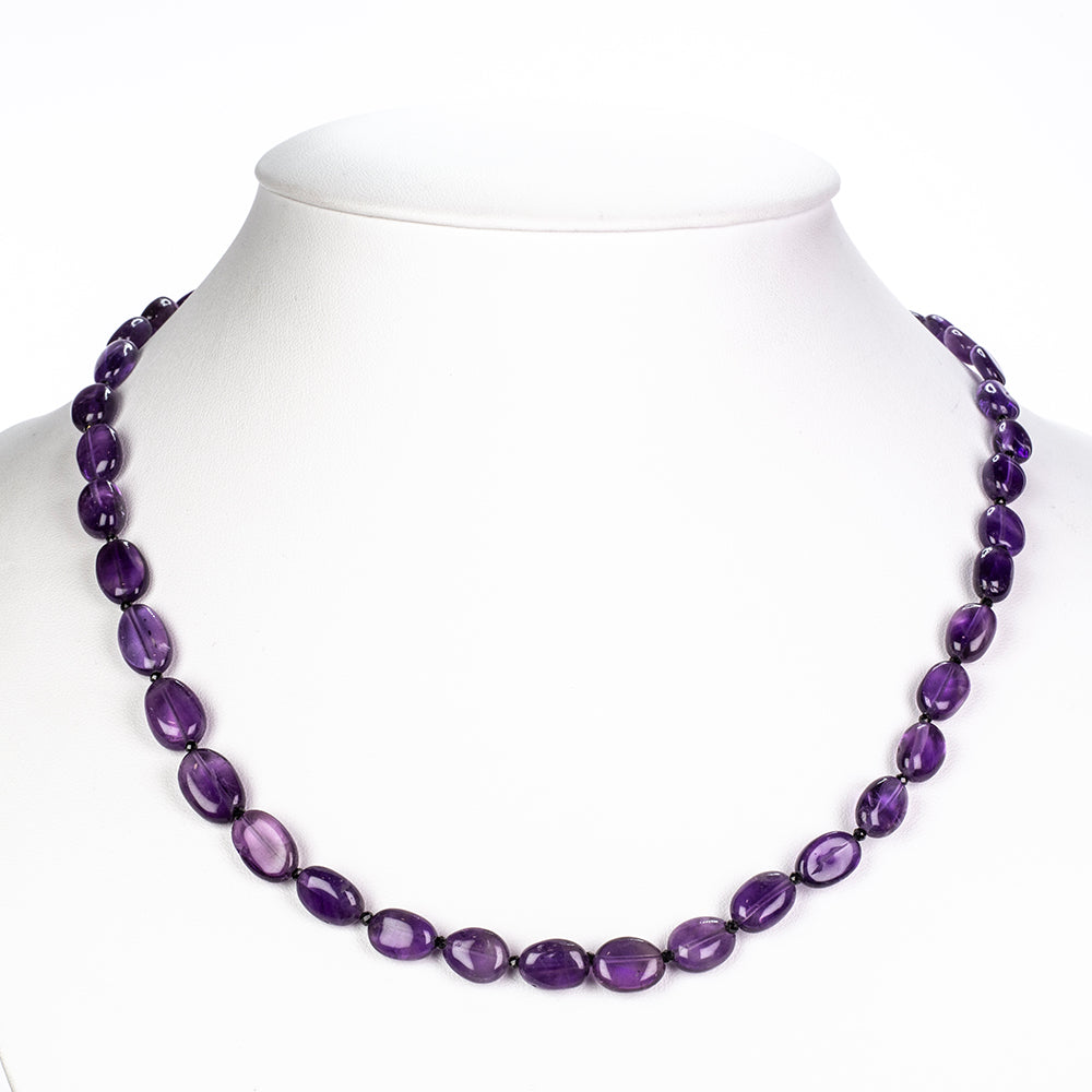 Kaulakoru Ametisti ja Mustalla Spinellillä