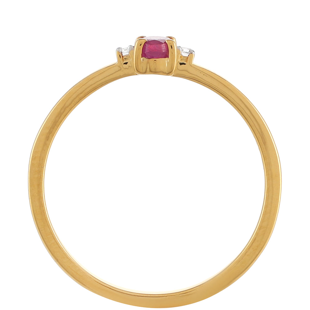 Kullattu hopeaSormus Thairubiinilla ja Valkoisella Topaasilla