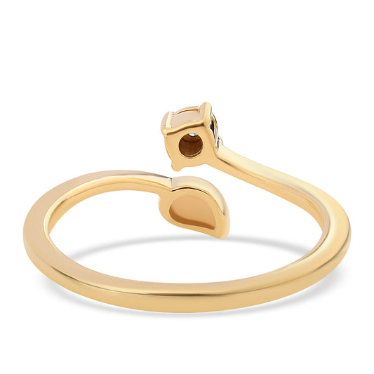 Kullattu hopeaSormus SinisellÀ Timantilla