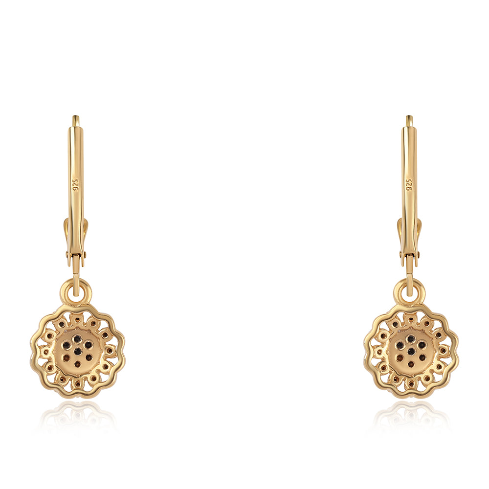 Kullatut hopeat Korvakorut Mustalla Timantilla