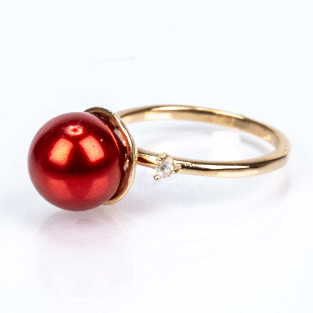 Kullattu hopeaSormus Punainen makeanveden helmellä ja Valkoisella Topaasilla