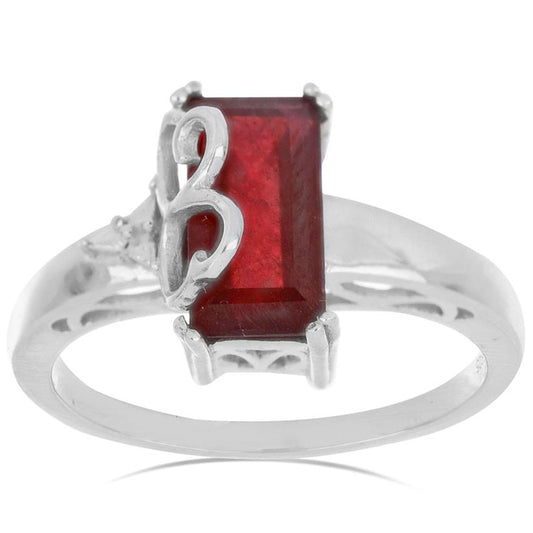 HopeaSormus Malagassin Rubiinilla