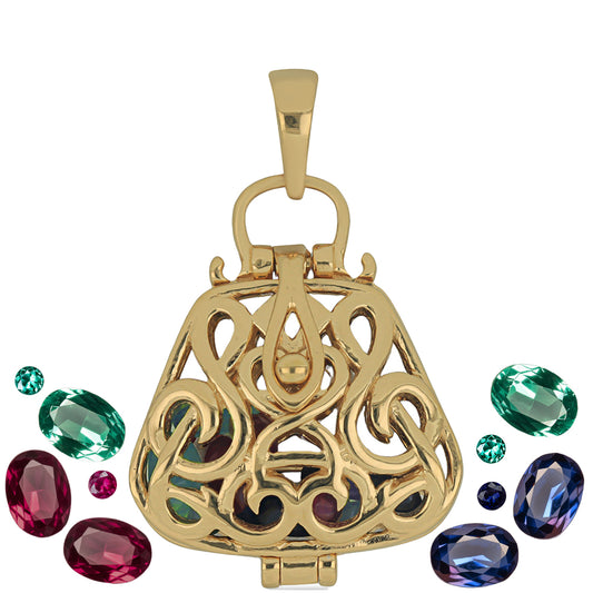 Kullattu hopeaRiipus Malagassin Rubiinilla ja Brasilian Smaragdilla