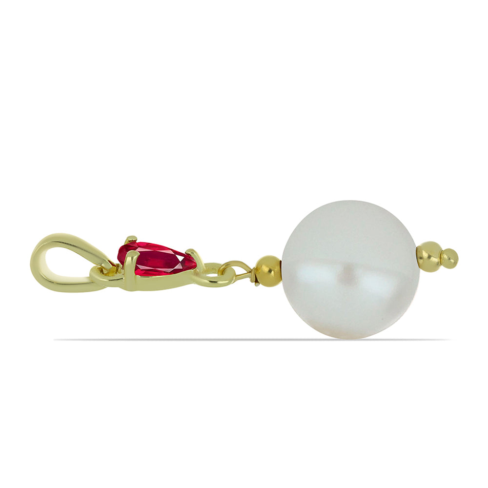 Kullattu hopeaRiipus Makeanveden Valkoisella Helmellä ja Malagassin Rubiinilla