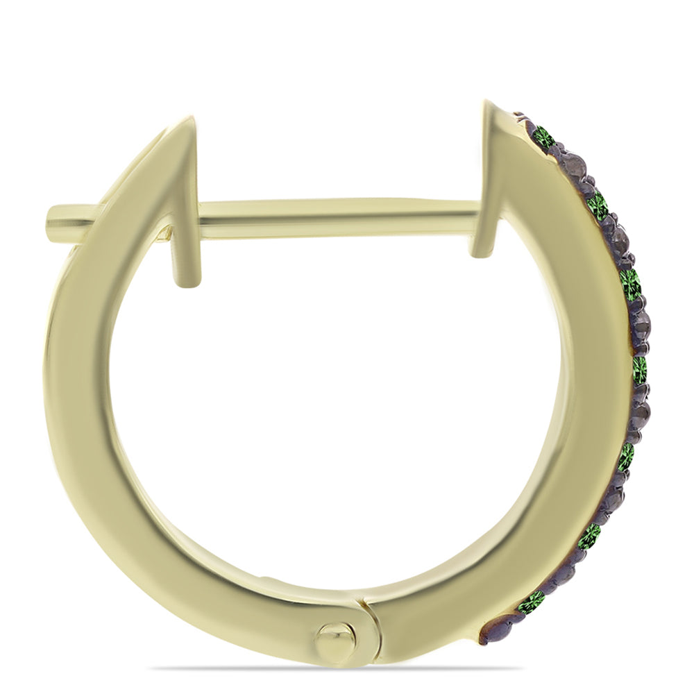 Kullatut hopeat Korvakorut Vihreällä Timantilla