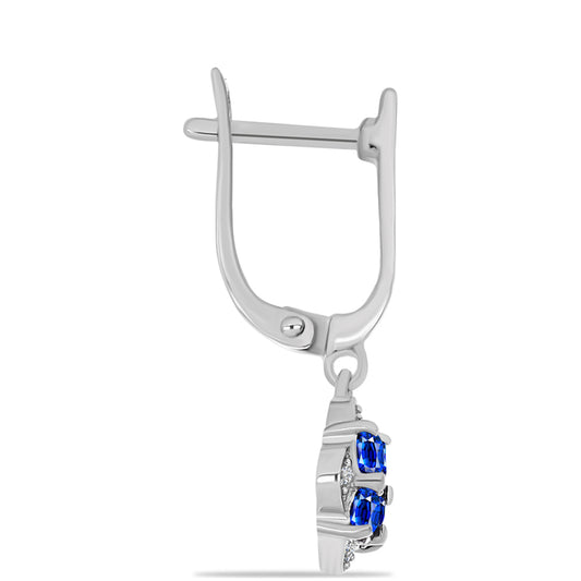 HopeaKorvakorut Australialaisella Sinisellä Safiirilla ja Valkoisella Topaasilla