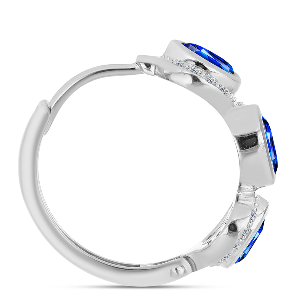 HopeaKorvakorut Australialaisella Sinisellä Safiirilla ja Valkoisella Topaasilla