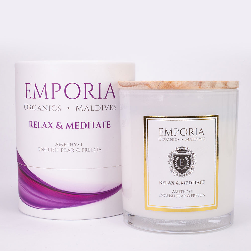 Emporia Organics lasikynttilä MALDIVES - RELAX & MEDITATE, ametisti, englantilainen päärynä & freesia, 100 % soijavaha, 230g