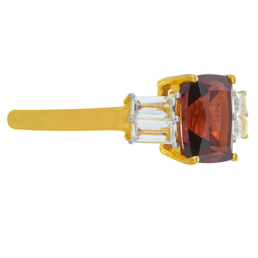 Kullattu hopeaSormus Rodoliitti Granaatilla ja Valkoisella Topaasilla