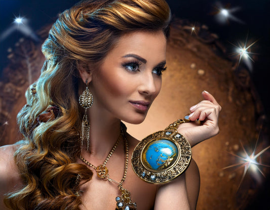 Kiinalainen horoskooppi 2025 - Mitä se tuo tullessaan Neitsyt-merkkisille natiiveille ja minkä jalokivihopeakorun valita? - Koru TV