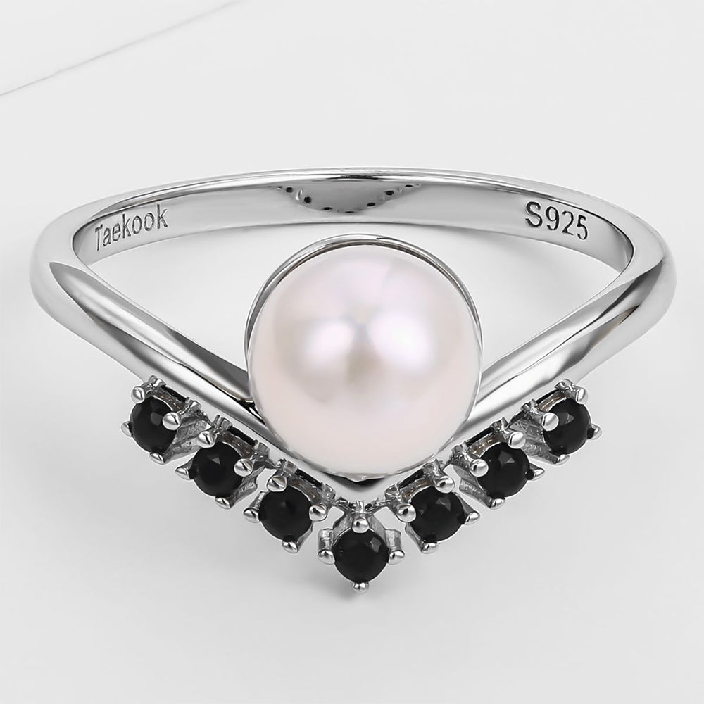 Kullattu TeräsSormus Mustalla Emporia® Kristallilla