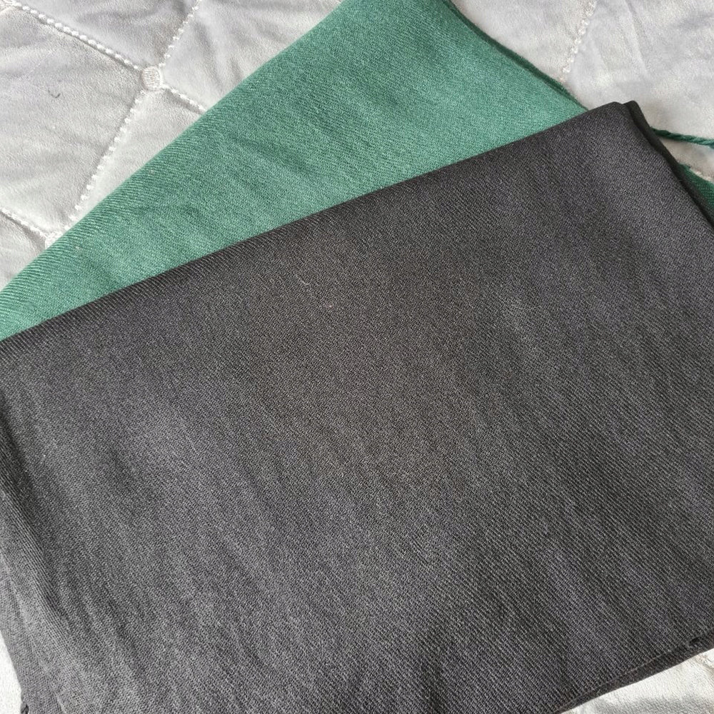 Elegantti "cashmere" tunne huivi metsänvihreä