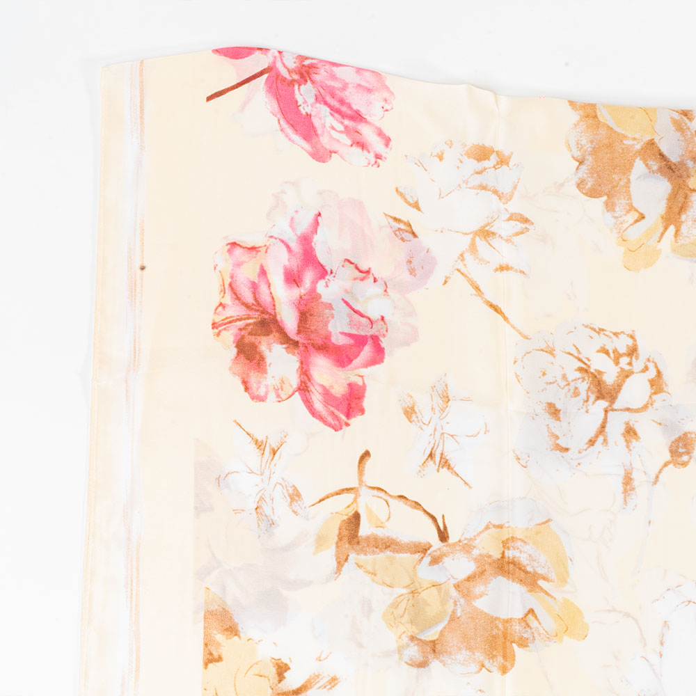 Blooms & Letters -huivi, 85 x 180 cm, valkoinen, 100% vegaaninen silkki 4 