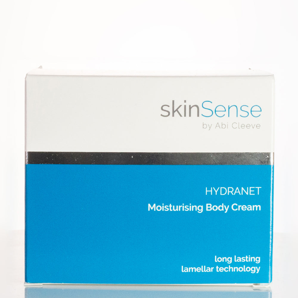 SkinSense 2:n vaiheen Vartalonhoitokokoelma: SkinSense Kokovartalon Voide 400 ml ja Vartalokuorinta 200 ml