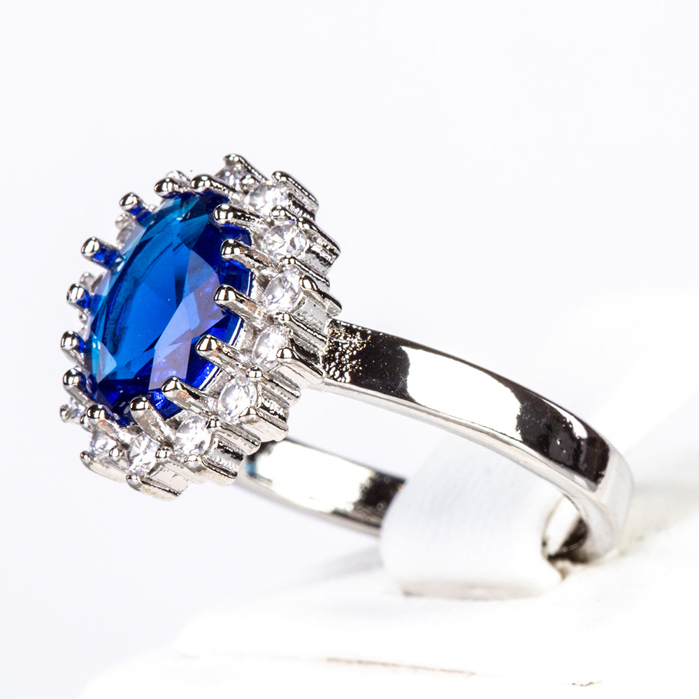 Kullattu TeräsSetti ( Kaulakoru+Korvakorut+Sormus+Riipus ) 6 