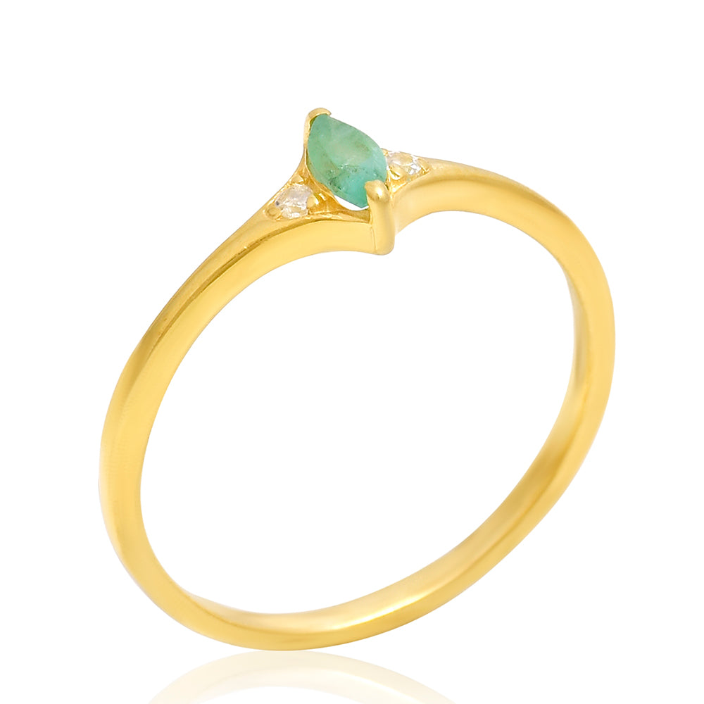 Kullattu hopeaSormus Brasilian Smaragdilla ja Valkoisella Topaasilla