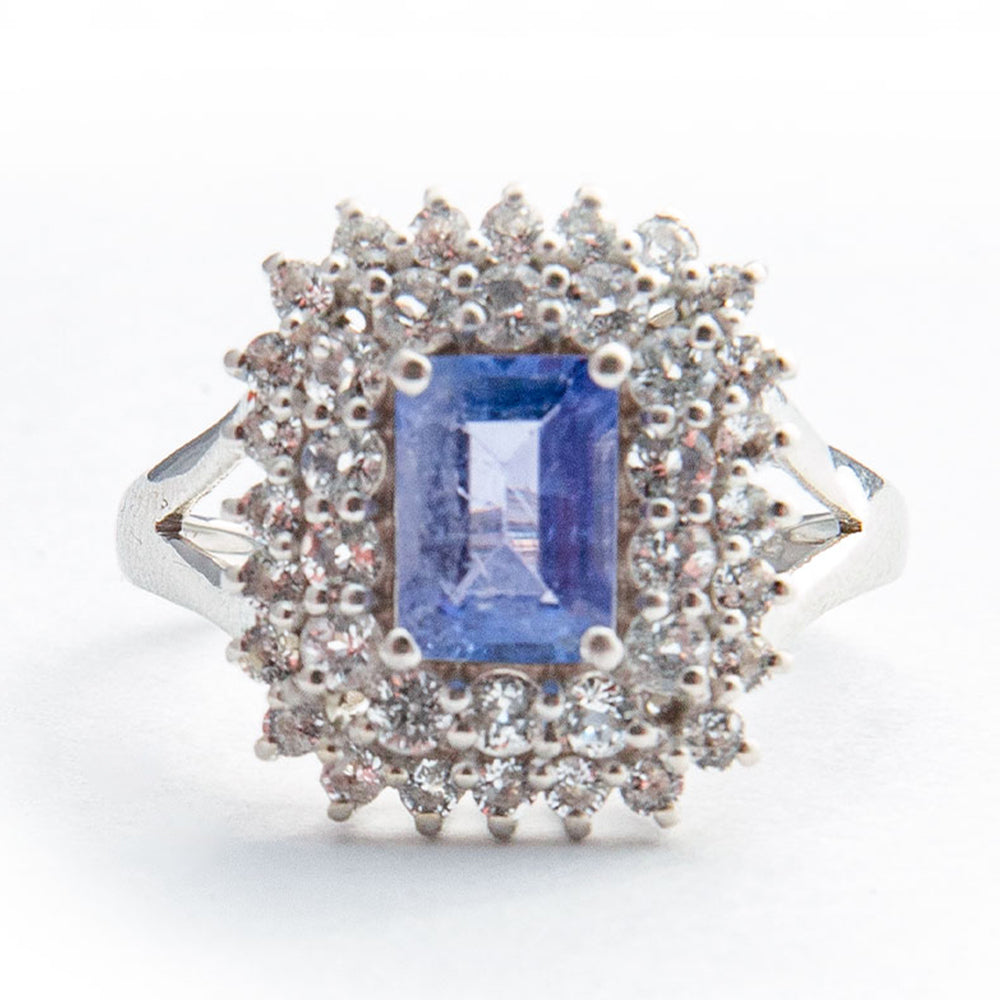 HopeaSormus AAA Tansaniitilla