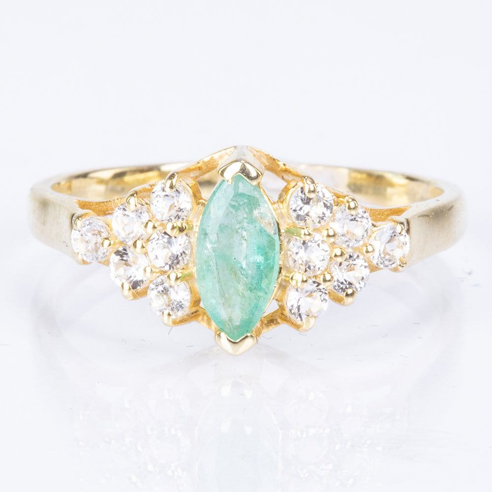 Kullattu hopeaSormus Brasilian Smaragdilla ja Valkoisella Topaasilla