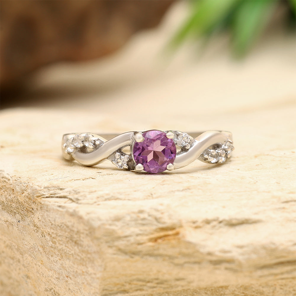 HopeaSormus Valkoisella Topaasilla ja Brasilian Smaragdilla