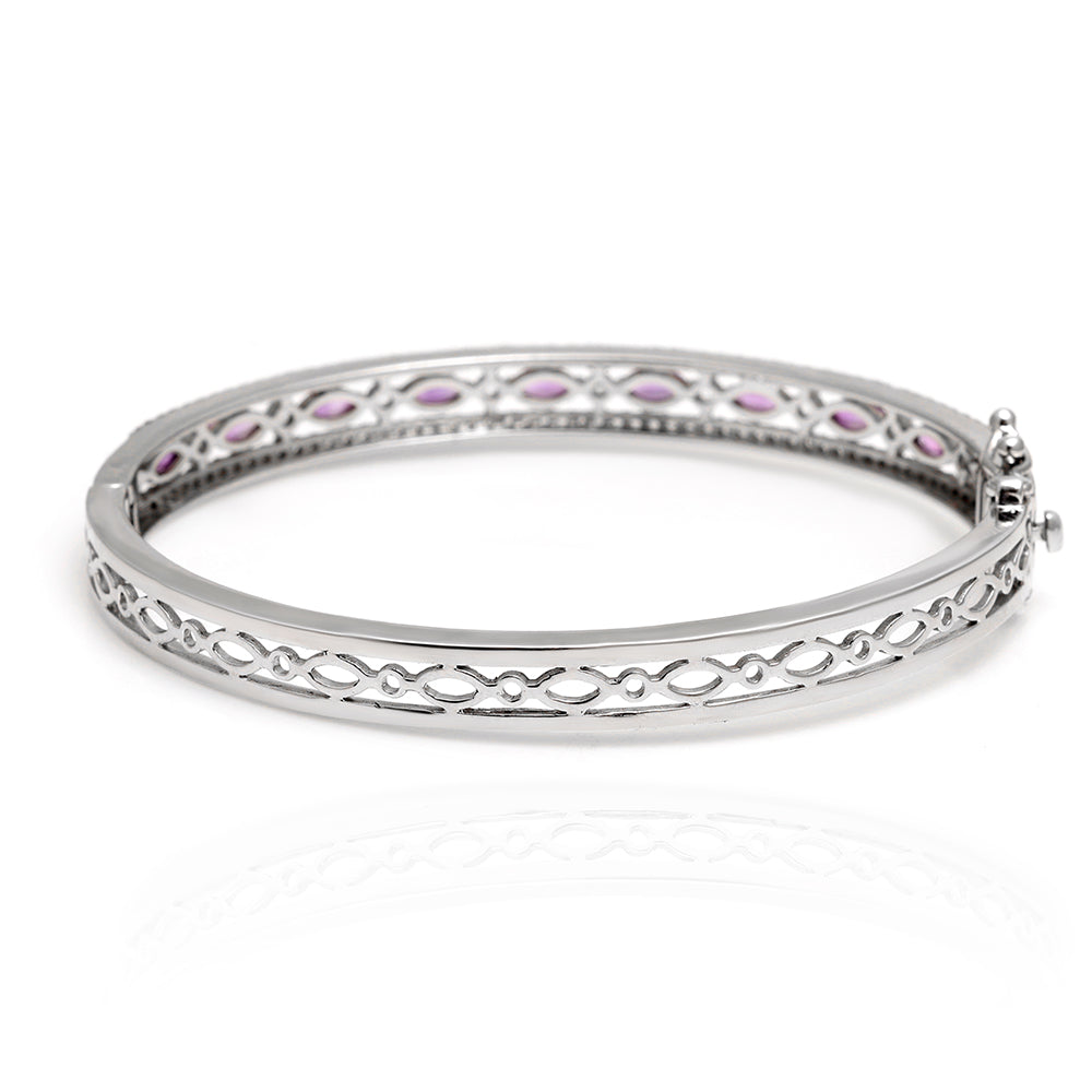 HopeaRannekoru Brasilian Smaragdilla ja Valkoisella Topaasilla