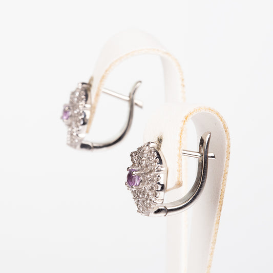 HopeaKorvakorut Valkoisella Topaasilla ja Brasilian Smaragdilla