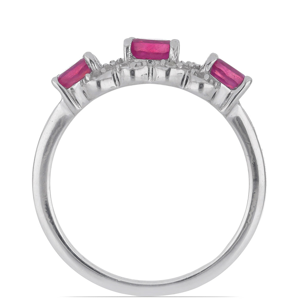 Hopeasormus Malagassin Rubiinilla ja Valkoisella Topaasilla