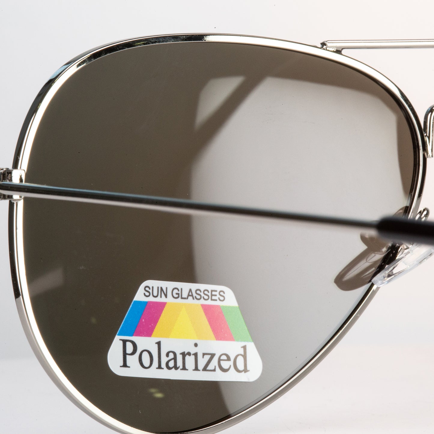 Emporia Italy - Aviator -sarja "LAGUUNI" polarisoidut UV-SUODATTAVAT aurinkolasit kovalla säilytyskotelolla ja puhdistusliinalla, sinivioletit linssit, hopeanväriset kehykset