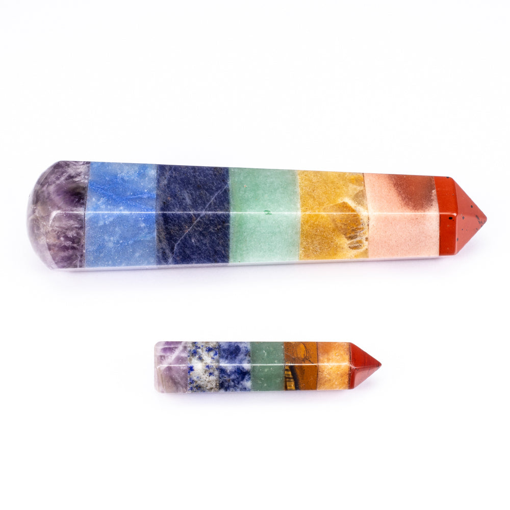 Jalokivi-Chakrasauva (5 cm) + LAHJAPAKKAUS isokokoinen jalokivi-Chakrasauva (11cm) ja 2 koteloa. 3 