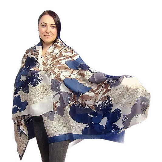 100% Aito Silkkihuivi, 90 cm x 180 cm, Isoja Kukkia ja Muinaista Tekstiä